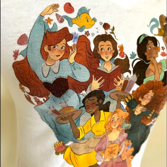 Disney princesses t-shirt - Picture 2 of 5
